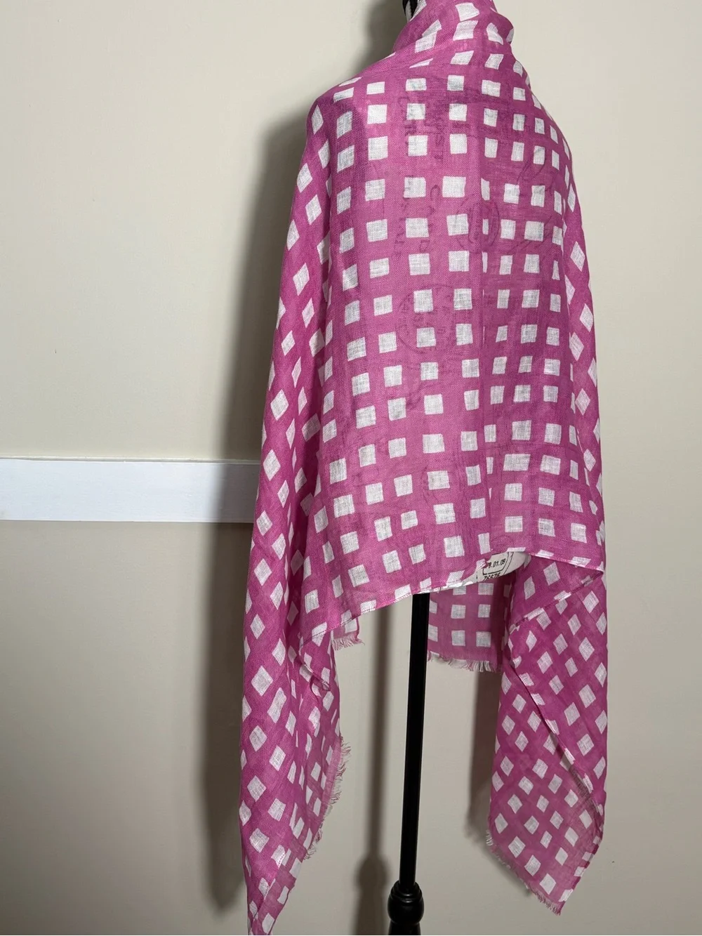 Donna Gorman Inc Linen Pink White Check Scarf Wrap Shawl Made in India